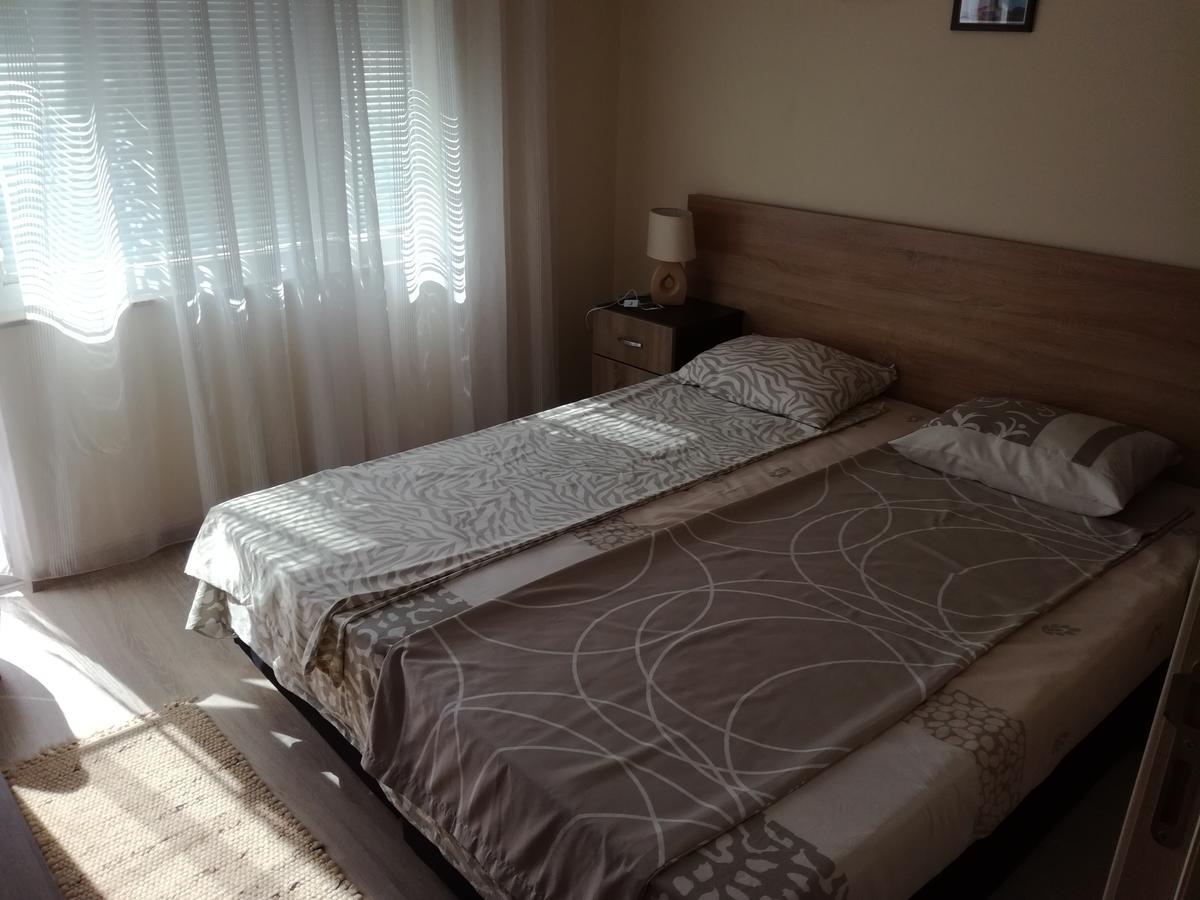 Apartment Central ヴァルナ エクステリア 写真